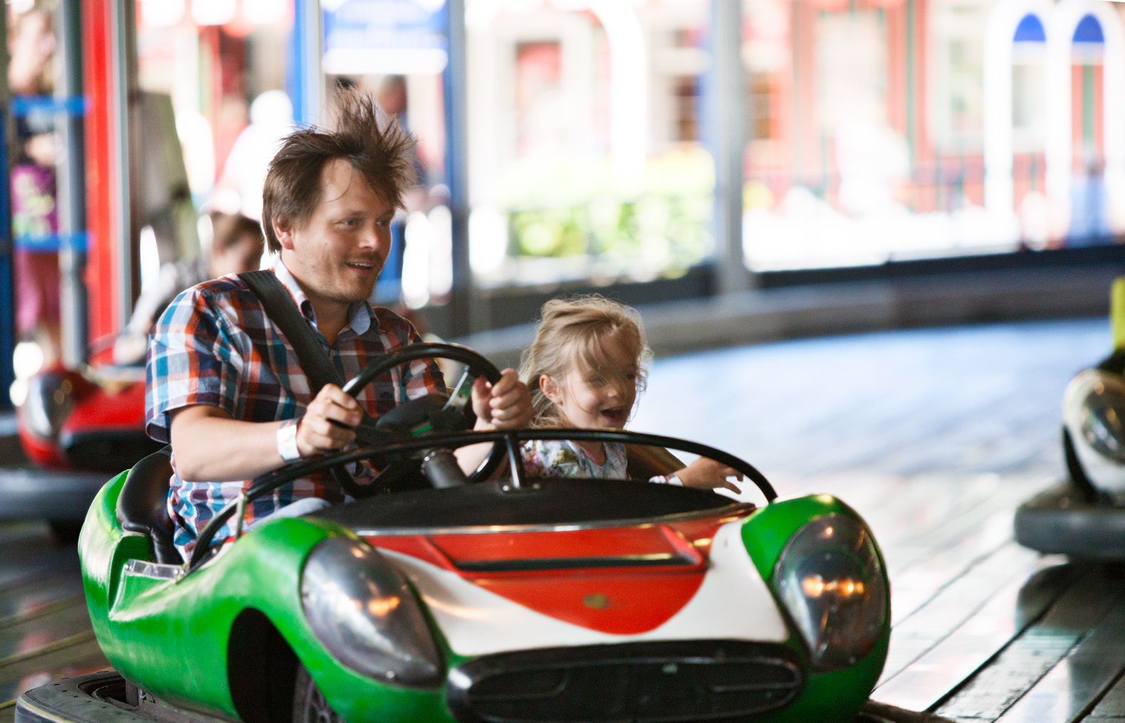 Bakken er en sjov forlystelsespark for hele familien!