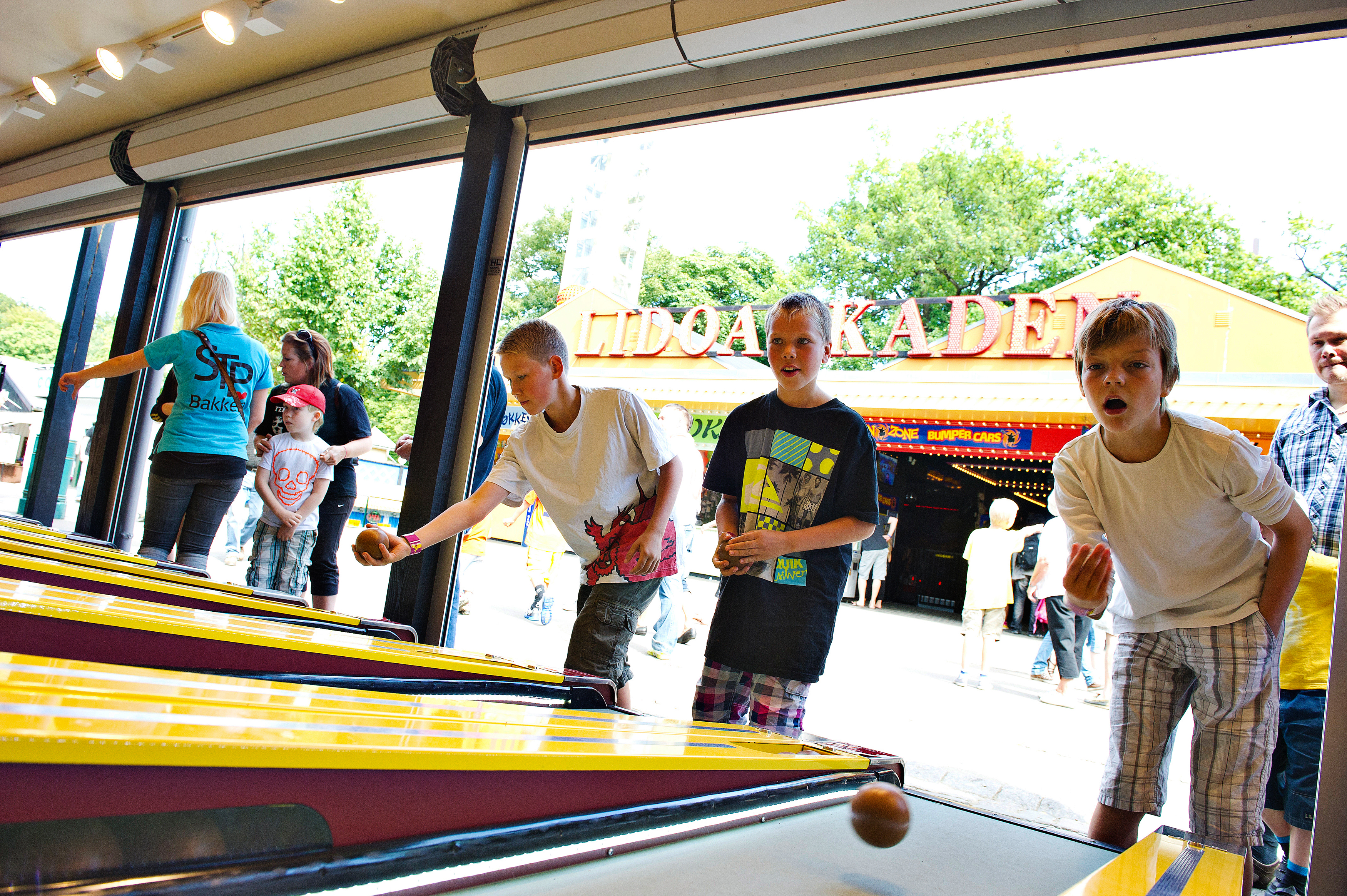Mini Bowling - sjovt boldspil på Bakken